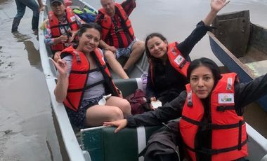 HOSTERIA DE VENTA A ORILLAS DE RIO NAPO DE OPORTUNIDAD