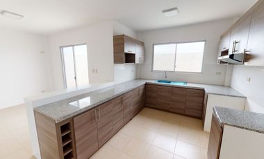 HERMOSA CASA EN PUNTA CARNERO