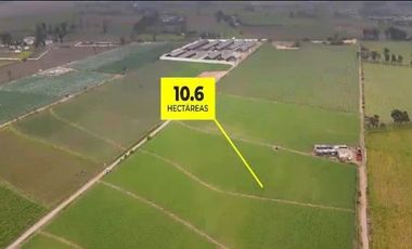 Venta de terreno con proyecto de habilitacion urbania en Vegueta– Huara