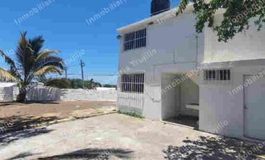 RENTO CASA EN ESQUINA EN LAS BRISAS, CON UN BUEN TERRENO