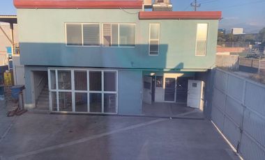 VENTA DE BODEGA EXCELENTE UBICACION