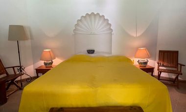 Casa estilo Californiano Mediterráneo en privada con vigilancia en Palmira, Cuernavaca