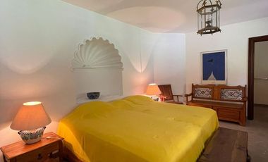 Casa estilo Californiano Mediterráneo en privada con vigilancia en Palmira, Cuernavaca