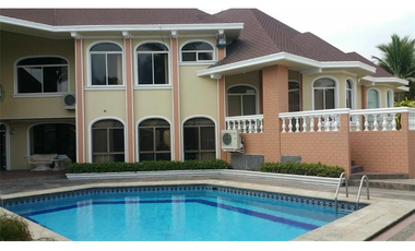 Casa en Venta en Samborondon, Urb. Biblos, Guayaquil, Ecuador