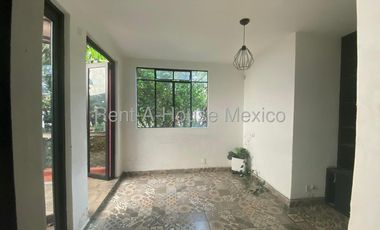 CASA EN COL. CRÉDITO CONSTRUCCIÓN, BENITO JUÁREZ, CDMX