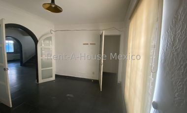 CASA EN COL. CRÉDITO CONSTRUCCIÓN, BENITO JUÁREZ, CDMX