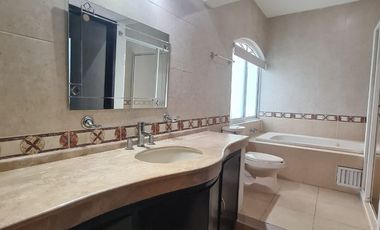 CASA EN RENTA RESIDENCIAL EL COUNTRY