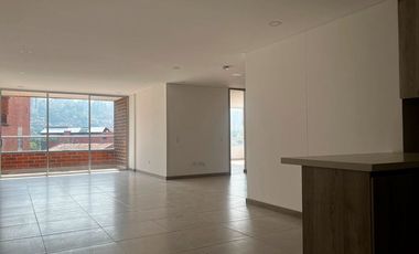 47881 Apartamento en arriendo en el sector Pontevedra, Envigado
