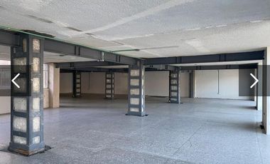 SE VENDE EXCELENTE EDIFICIO CON USO DE SUELO MIXTO EN MONTEVIDEO LINDAVISTA