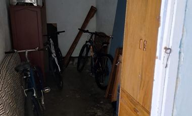 VENDO CASA LOTE EN LA AMERICA