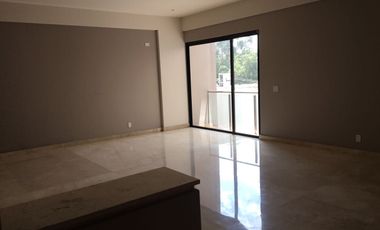 SE VENDE MAGNIFICO DEPARTAMENTO EN INMEJORABLE UBICACION  JARDINES DEL PEDREGAL