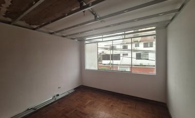 **¡VENTA EXCLUSIVA! HERMOSA CASA EN URB. SANTA CATALINA – LA VICTORIA 🏡✨**