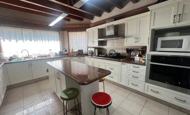 En venta, casa en el Club de Golf Los Encinos