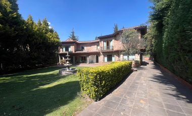 En venta, casa en el Club de Golf Los Encinos