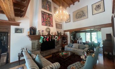 En venta, casa en el Club de Golf Los Encinos