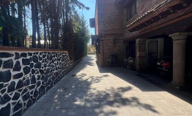 En venta, casa en el Club de Golf Los Encinos