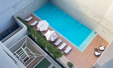 ALQUILO- DPTO 01 DORM.MODERNO- ÁREAS SOCIALES – EDIFICIO MET