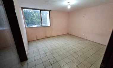 CASA EN VENTA COL. LADRON DE GUEVARA