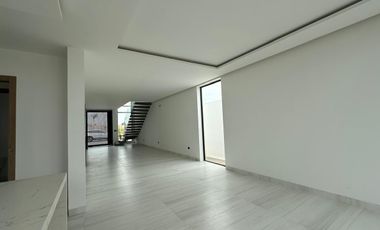Casa de venta, sector Samborondón en Isla celeste