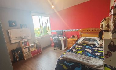 CASA CON INCREIBLES ACABADOS Y DISEÑO MODERNO ¡ AGENDA TU CITA HOY!