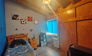 CASA CON INCREIBLES ACABADOS Y DISEÑO MODERNO ¡ AGENDA TU CITA HOY!