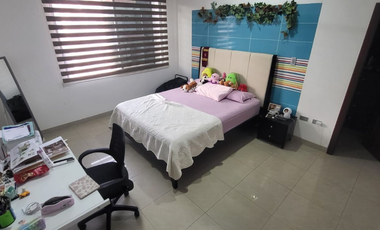 Casa en Venta en Samborondon Km4.5, Urb Atlantis, Ecuador