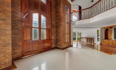 SE VENDE CASA CAMPESTRE A PRECIO DE OPORTUNIDAD EN LA CALERA - MOTIVO VIAJE