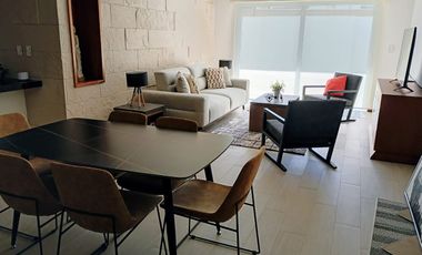 CUMBRES DEL LAGO JURIQUILLA DEPARTAMENTO DE LUJO AMUEBLADO EN PLANTA BAJA 2 RECAMARAS