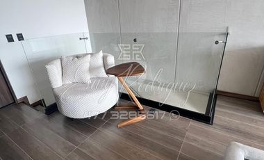 DEPARTAMENTO EN RENTA, León,Gto; NYMPHE, AMUEBLADO, LOFT DE 2 PISOS, 1 REC, DE LUJO