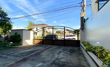 For Sale: 4-Bedroom House in Alabang, Muntinlupa at Tierra Nueva Village Near Alabang Town Center