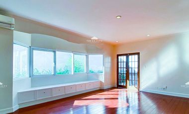 For Sale: 4-Bedroom House in Alabang, Muntinlupa at Tierra Nueva Village Near Alabang Town Center