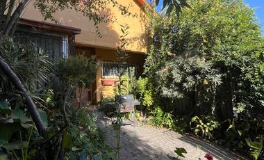 Vive en el Barrio los Dominicos!