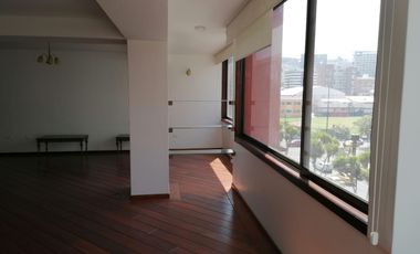 Arriendo departamento de 3 habitaciones