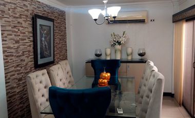 Vendo Casa en La Joya de 3 Dorm. y Garage Techado, 136 m² de Construccion.