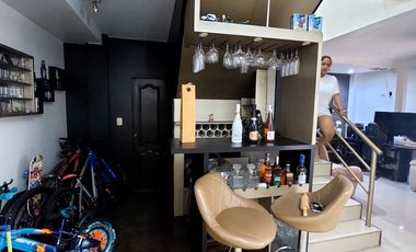Vendo Casa en La Joya de 3 Dorm. y Garage Techado, 136 m² de Construccion.