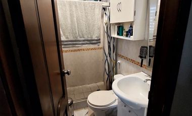 Vendo Casa en La Joya de 3 Dorm. y Garage Techado, 136 m² de Construccion.