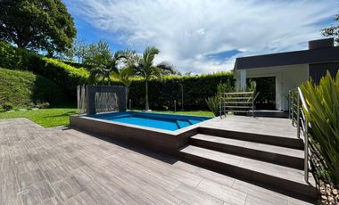 Casa Campestre para el Arriendo ubicada en cerritos