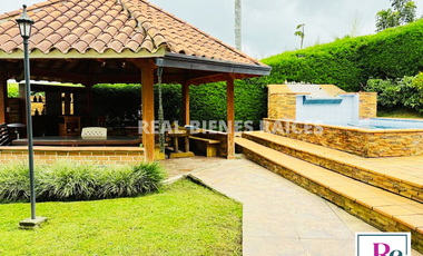 VENDO ESPECTACULAR FINCA EN EL CARMEN DE VIBORAL