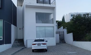 Renta de casa en Querétaro en Cumbres del Cimatario
