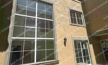 Renta de casa en Portofino Royal Country Club, Metepec Estado de México!