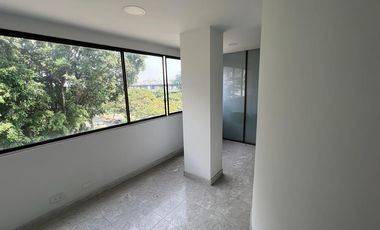 Oficina en alquiler norte de cali