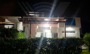 OPORTUNIDAD!!! SE VENDE LINDA CASA DE CAMPO Y PLAYA EN CONDOMINIO DE CHOCALLA