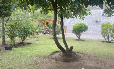 HERMOSA CASA EN CUMBAYA EXCELENTE UBICACION