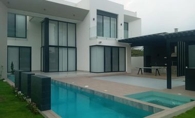 Isla Mocoli, Renta de hermosa casa 4 dormitorios con piscina al pie del Lago