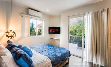 Luxurious Modern House with Ocean View in Alta Vista Residences