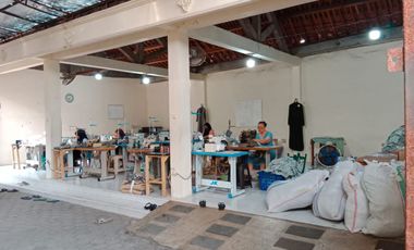 Rumah Joglo Bonus Usaha Konveksi Karanganyar Kota