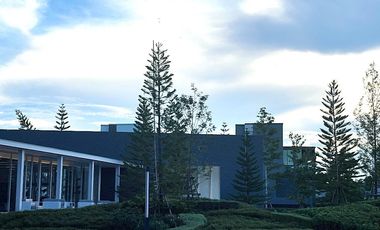 #ให้เช่า วีเว่ บางนา กม.13 บ้านสวยเงียบสงบ พร้อมที่ชาร์จรถ EV 22kw 3 เฟส เดินทางสะดวก เลี้ยงสัตว์ได้
