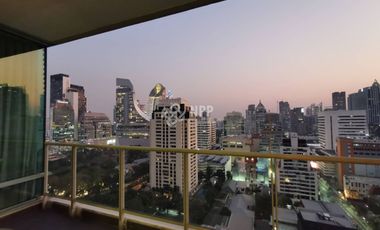 3 Bedrooms For Sale/Rent at The Park Chidlom