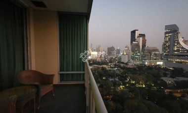 3 Bedrooms For Sale/Rent at The Park Chidlom