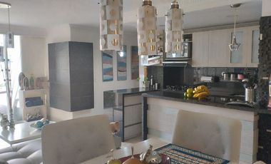 Venta de excelente apartamento remodelado en Pilarica,sector Parque.